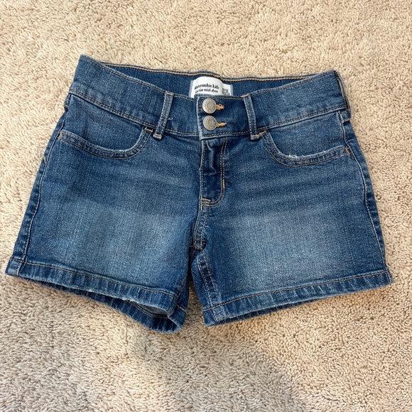 Abercrombie kid, jean shorts girl size 11/12 - Picture 1 of 3